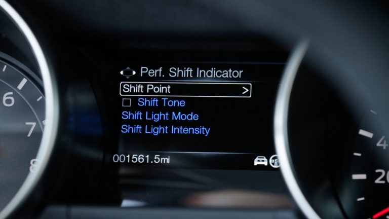 Dua Varian Ford Shelby Gunakan Indikator Transmisi dalam Head-Up Display