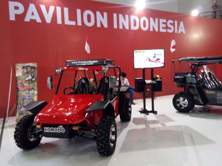Ada Komodo dan Tawon di Pavilion Indonesia