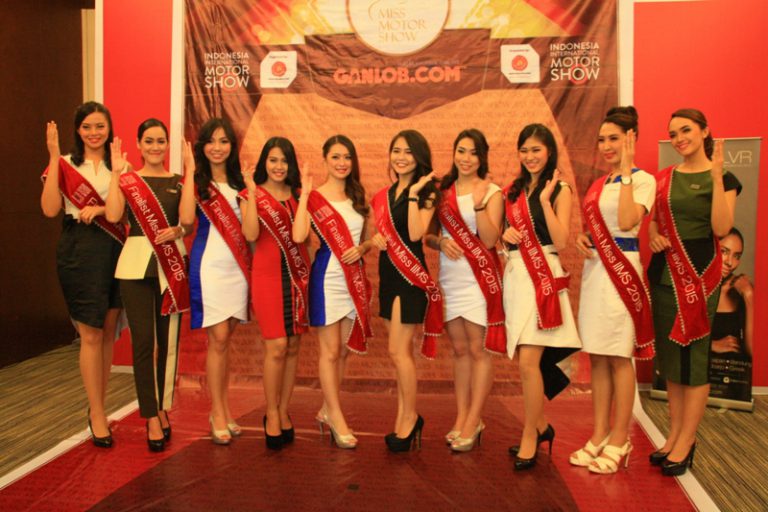 Siapakah dari 10 Finalis Ini yang Akan Menyandang Gelar Miss IIMS 2015?