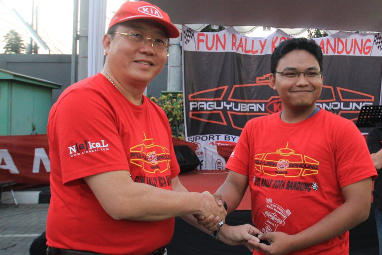 Kia Jalin Silaturahmi dengan Warga Bandung Melalui â€œFun Rally Bandungâ€