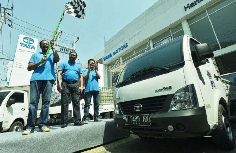 Buktikan Lebih Irit, Tata Motors Gelar Tantangan Super Tata Super Ace 2015
