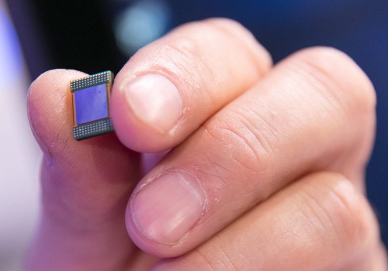 Intel Tetap Jadwalkan Produksi Chip 10 nm di Paruh Kedua 2017