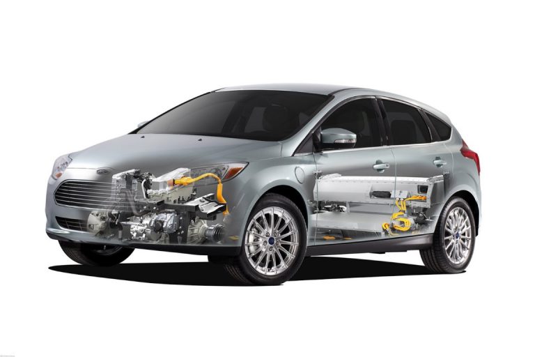 Ford Masih Fokus untuk Kembangkan Mobil Listrik Jarak Menengah