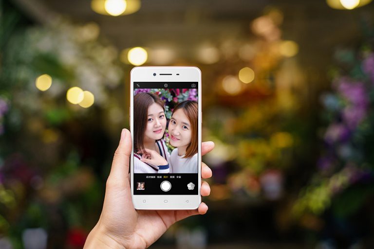 Manjakan Pecinta Foto Selfie, OPPO Perkenalkan OPPO A37