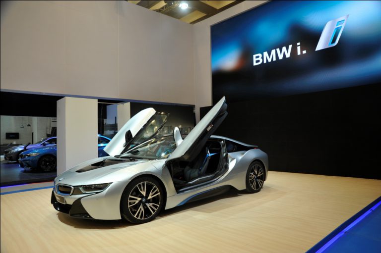 BMW Group Sukses Jual 587 Kendaraan di GIIAS 2016