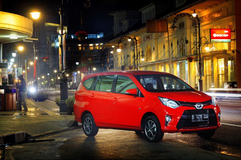 Pasar Otomotif Bergeliat Selama Agustus, Toyota Catat Penjualan 36 Ribu Unit