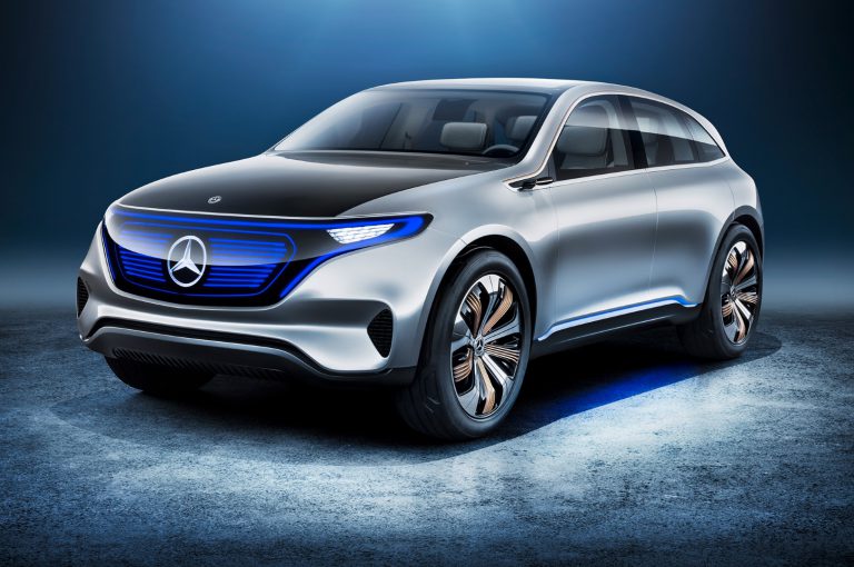 Mercedes Perkenalkan Mobil Listrik dari Generasi EQ