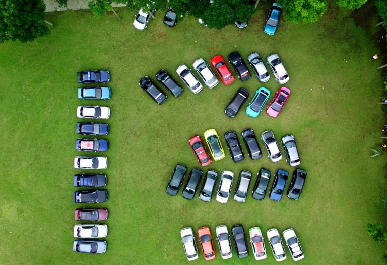 Peduli Generasi Bangsa, Toyota Soluna Vios Club Gelar Jamnas di Mojokerto
