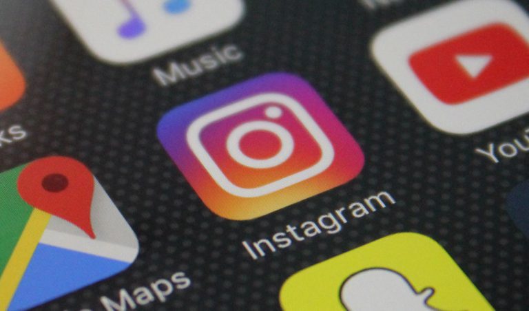 Instagram akan Pakai Machine Learning untuk Cegah Komentar Kasar