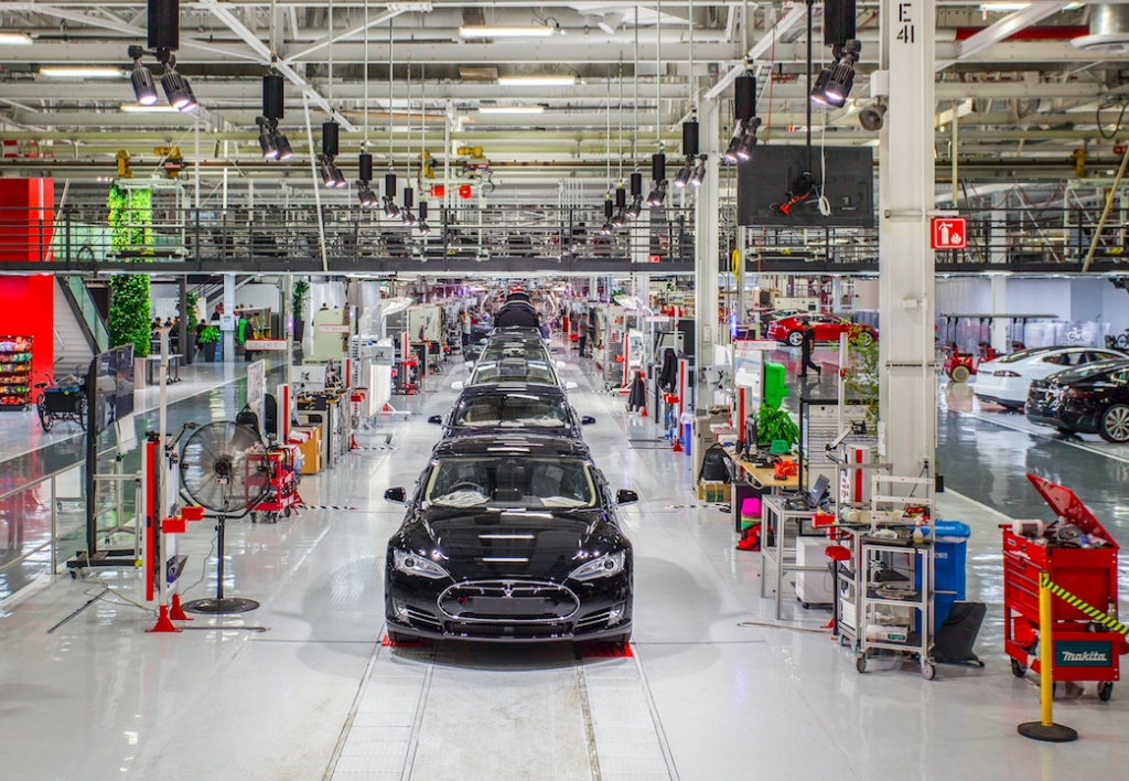 20171023150242 Tesla akan Buka Fasiltas Manufaktur di Cina Untuk Buat Apa
