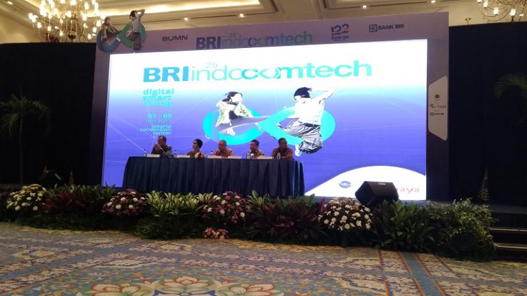 BRIIndocomtech 2017 Resmi Dibuka, Diramaikan Pemain Teknologi Lokal dan Mancanegara