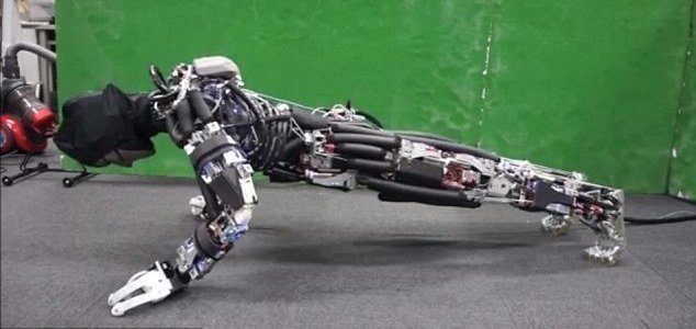 Robot Humanoid Ini Bisa Mengeluarkan Keringat Saat Berolahraga