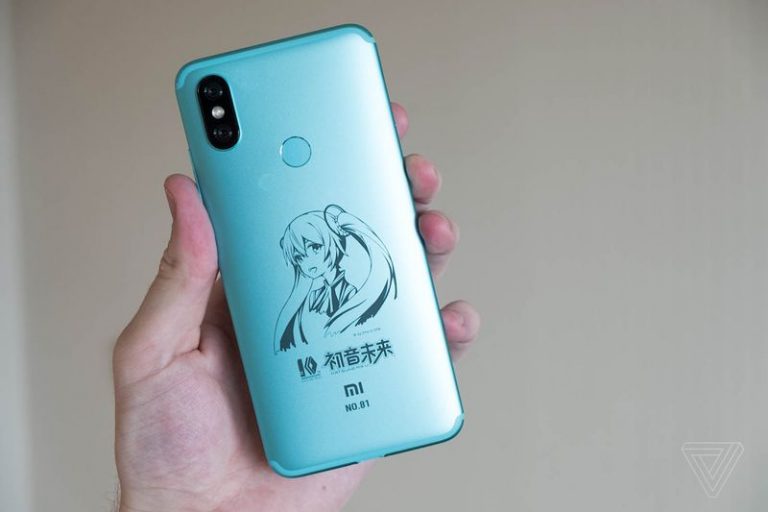 Xiaomi Rilis Ponsel Pintar Edisi Spesial Mi 6X Hatsune Miku