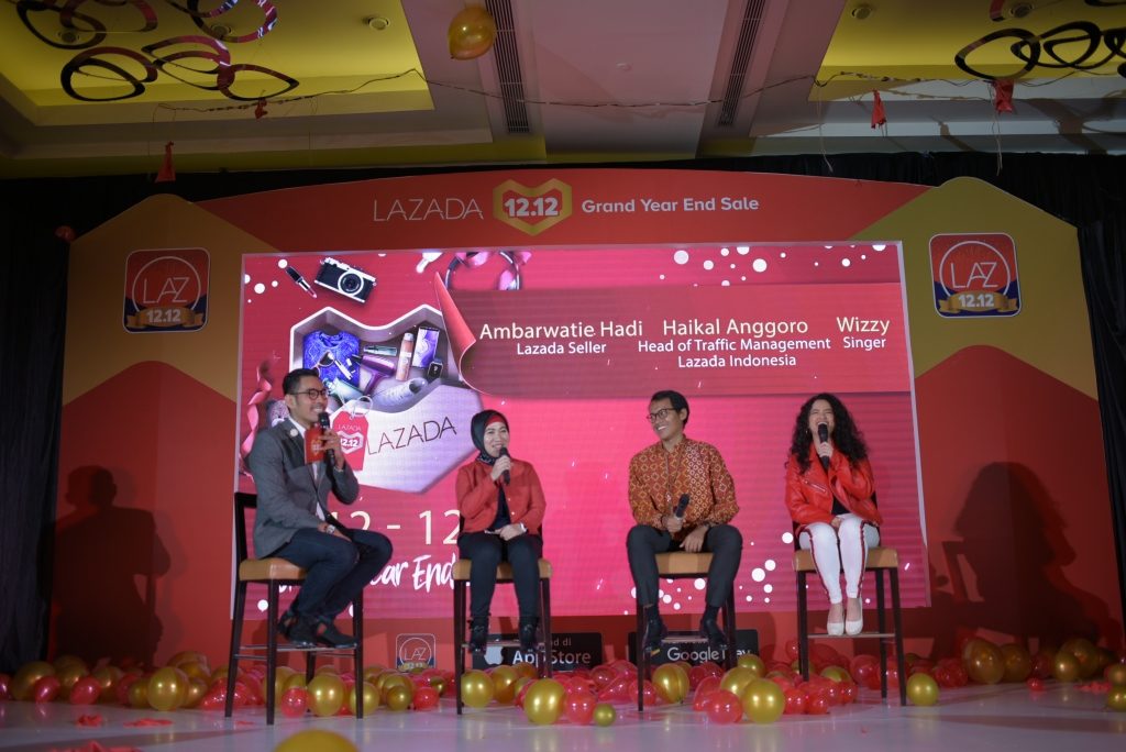 Panel Discussion with Ibu Ambarwatie Top Seller Lazada Haikal Bekti Anggoro Head of Mobile Lazada Indonesia Wizzy Entertainer at Lazada TV Show