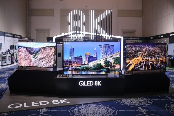 Samsung Hadirkan QLED 8K TV dengan Teknologi Real 8K Resolution Pertama di Dunia