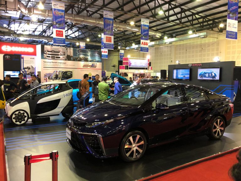 Empat Teknologi Elektrifikasi Toyota Mejeng di IEMS 2019