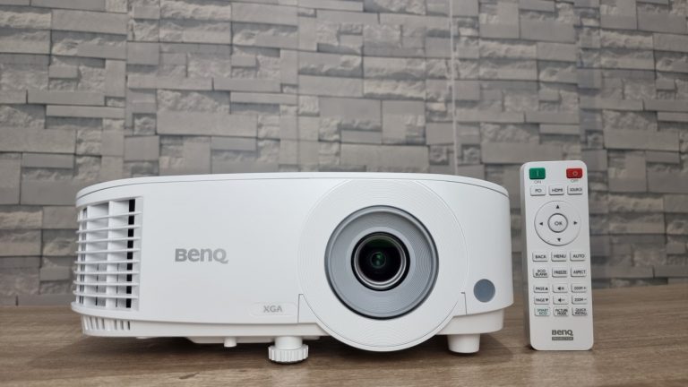 Review BenQ MX560: Solusi Cepat untuk Presentasi Cepat