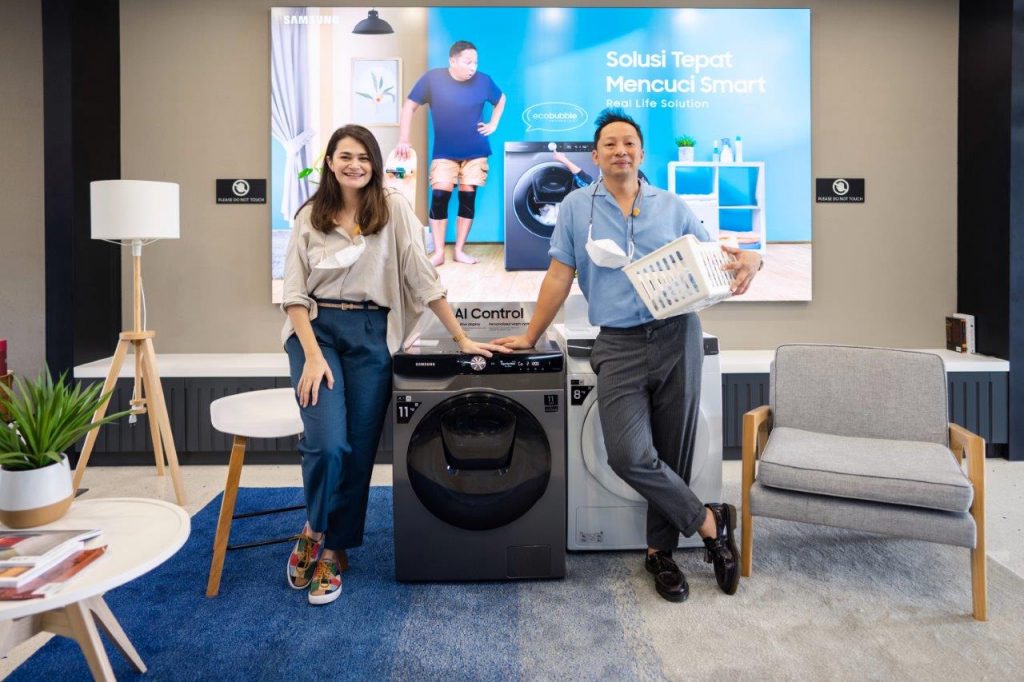 Samsung Ecobubble Washer dan Dryer Ringgo dan Sabai 02.jpeg Copy