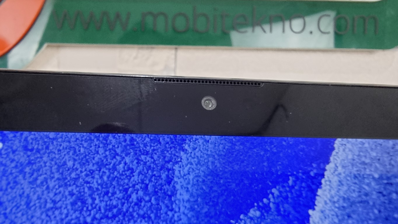Galaxy Tab A7 Lite desain 3