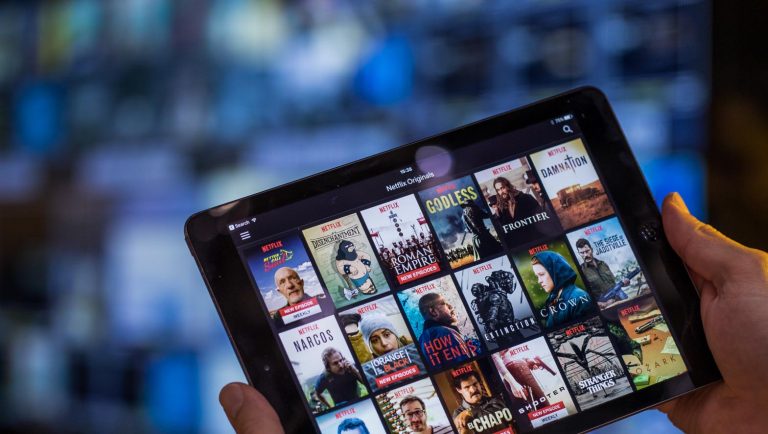 Kabar Baik! Pelanggan IndiHome dan Telkomsel Kini Sudah Bisa Nikmati Netflix
