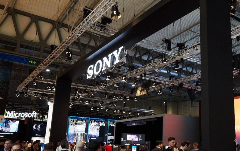 Sony Menjadi Perusahaan Pertama yang Umumkan Absen di MWC 2022