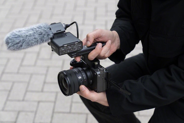 Lensa Sony FE PZ 16-35mm F4 G Hadir di Indonesia, Siap Manjakan Fotografer dan Videografer Profesional