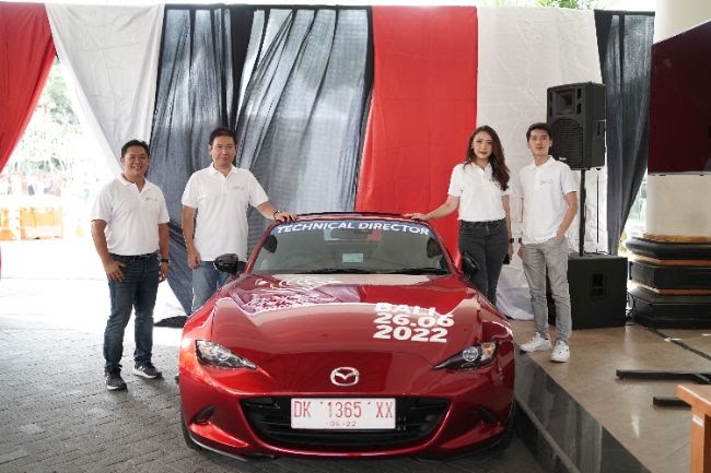 Mantap! Mazda Jadi Official Car Kompetisi Marathon International di Bali
