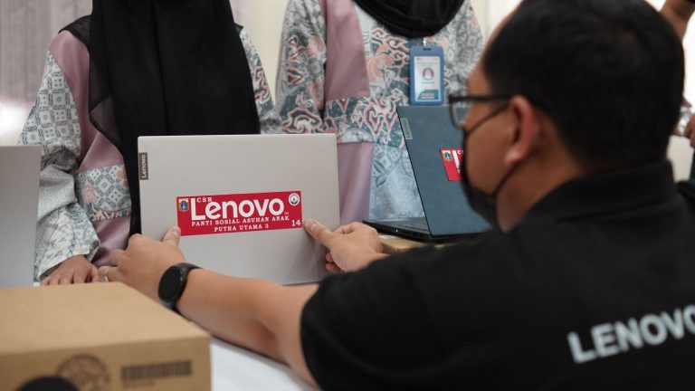 Berdayakan Masyarakat, Lenovo Hadirkan Program Global Month of Service (GMOS) 2022