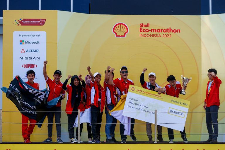 Tim Indonesia Borong Gelar Juara di Ajang Shell Eco-marathon Indonesia 2022