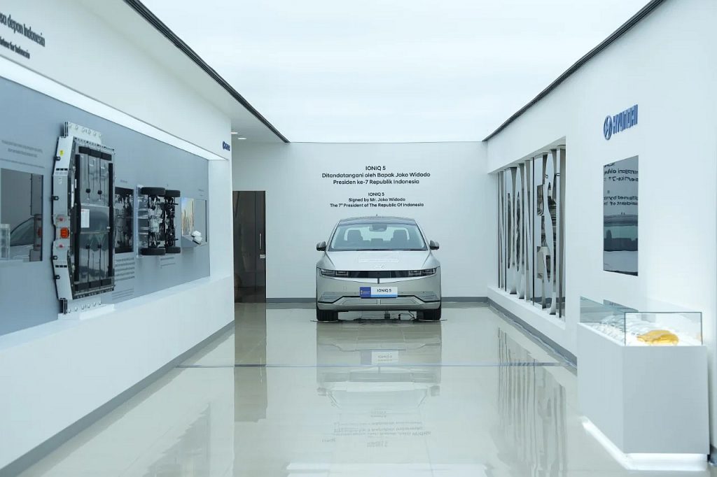 Hyundai Mobility Exhibition Center 00