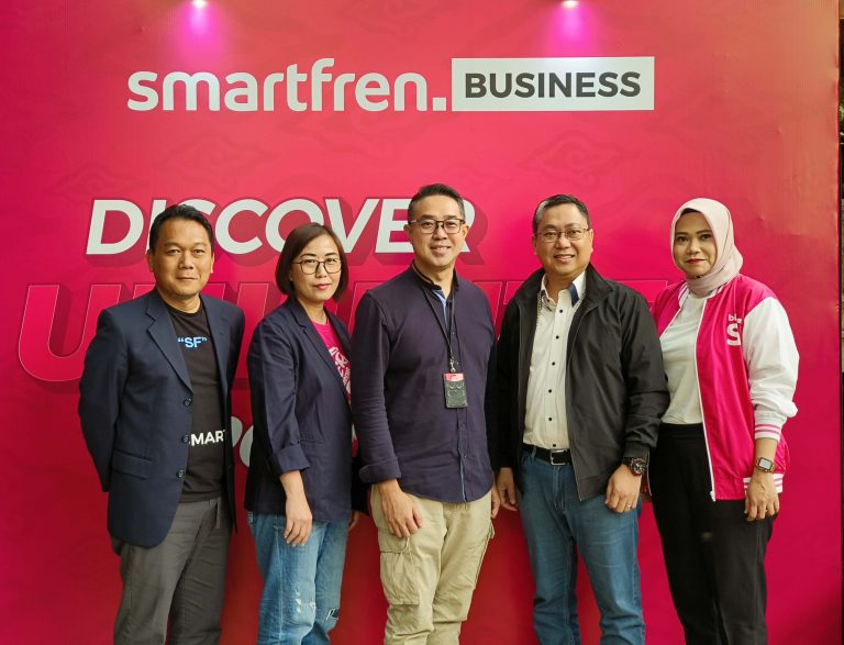 Smartfren Business Perkuat UMKM di Tanah Air Lewat Solusi Teknologi Terbaru