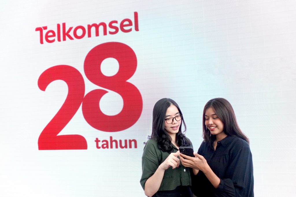 28 Tahun Telkomsel 2