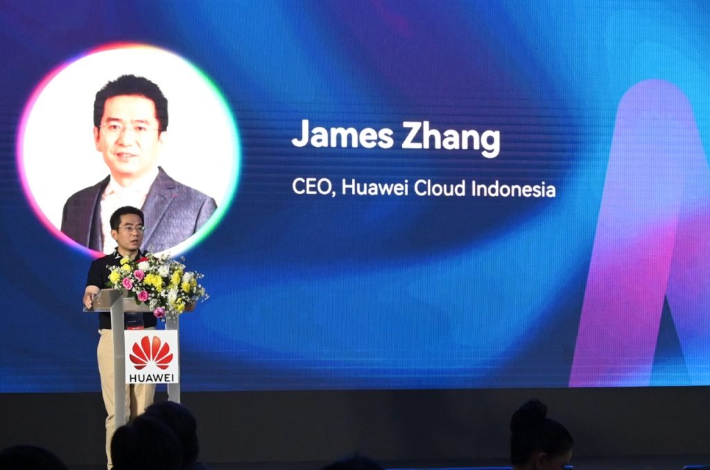 Huawei Cloud Indonesia Fintech Summit 2023 04