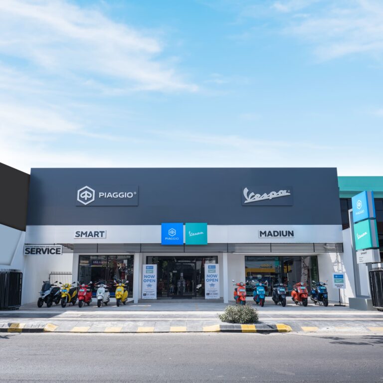 Piaggio Resmikan Dealer Motoplex di Madiun, Jawa Timur, Jadi Dealer ke-57 di Tanah Air