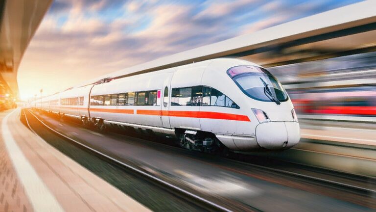 Huawei Perkenalkan Solusi Sistem Kereta Api Cerdas Masa Depan di Ajang Asia Pacific Rail 2023