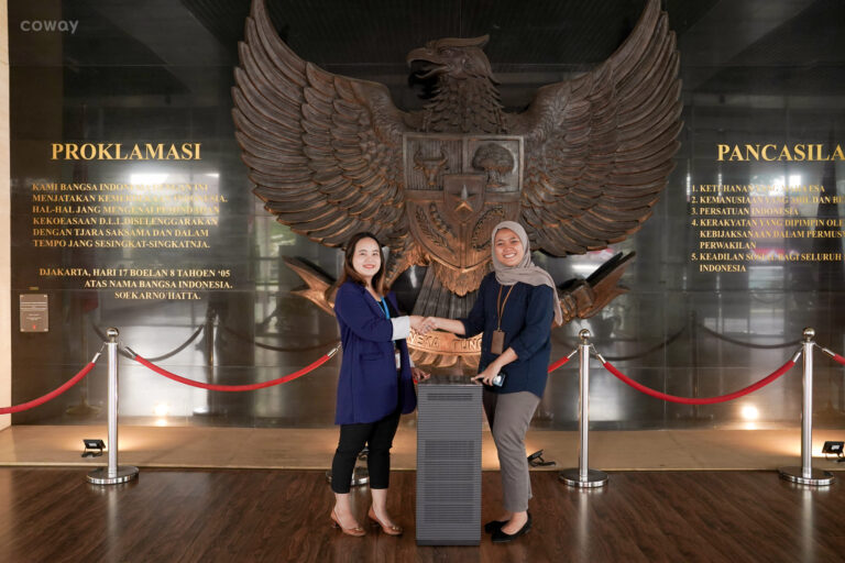 Pemurni Udara Premium Coway Noble dengan Desain Elegan Hadir di Istana Bogor