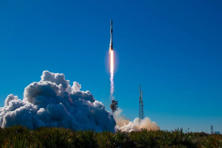 Selamat! Satelit Merah Putih 2 Milik Telkom Sukses Diluncurkan dari Cape Canaveral Florida
