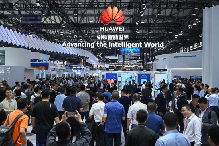 Huawei di MWC Shanghai 2024: Teknologi Kecerdasan Buatan untuk Jaringan Tawarkan Peningkatan Produktivitas