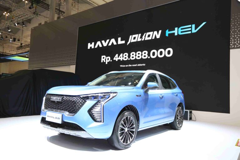 Pamerkan Teknologi Hybrid dari Wanaherang, GWM Haval Jolion Sedot Perhatian Pengunjung GIIAS 2024