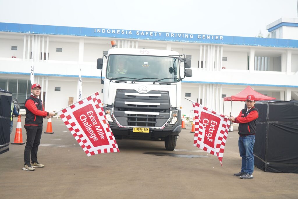 UD Trucks Flag Off