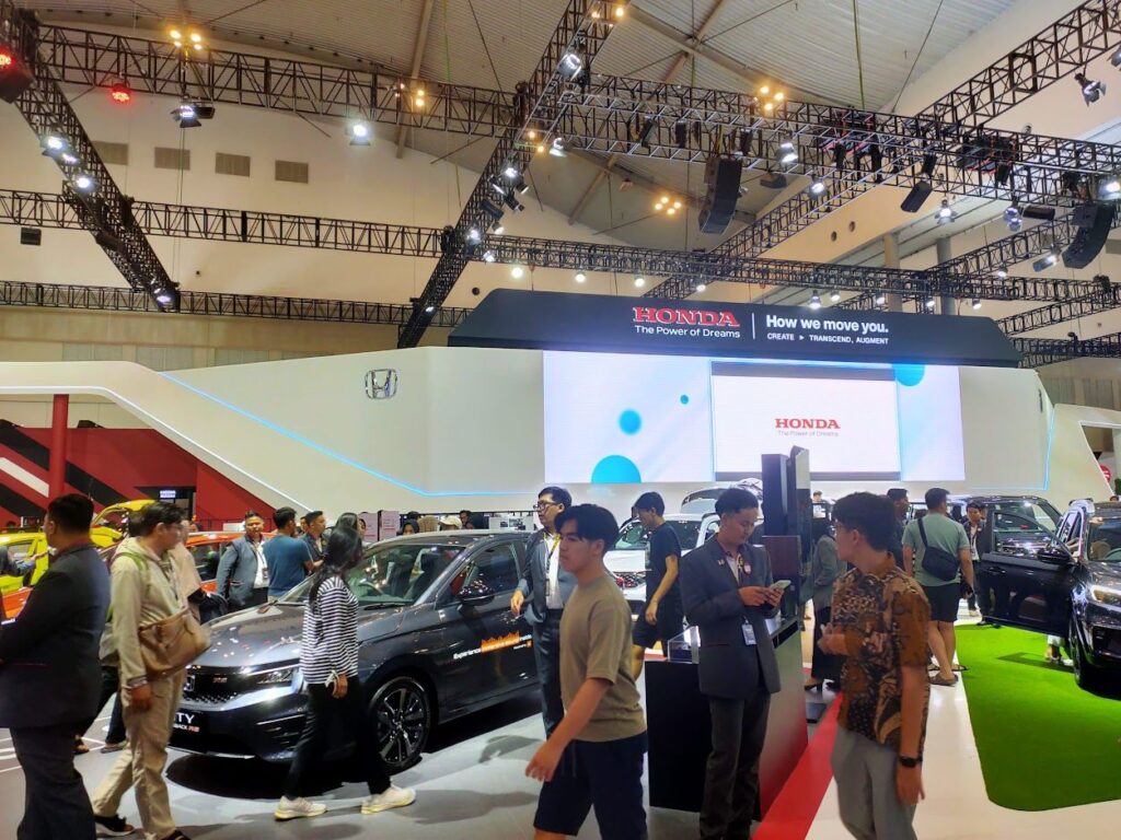 booth Honda di GIIS 2024