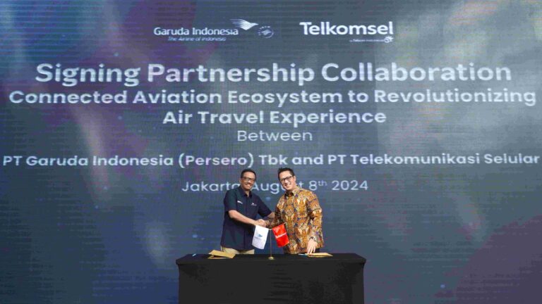 Garuda Indonesia dan Telkomsel Perkuat Sinergi Ekosistem Digital Industri Aviasi