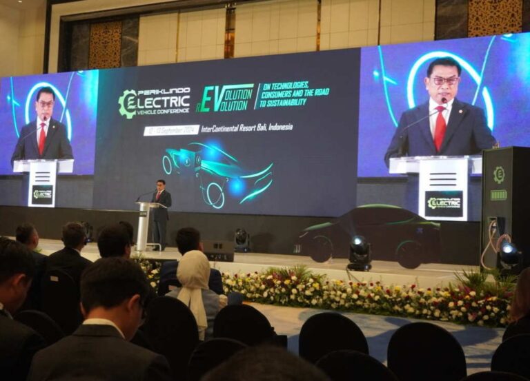 Penting untuk Elektrifikasi Kendaraan, Huawei Siap Bermitra dalam Membangun Ekosistem EV Charging di Indonesia