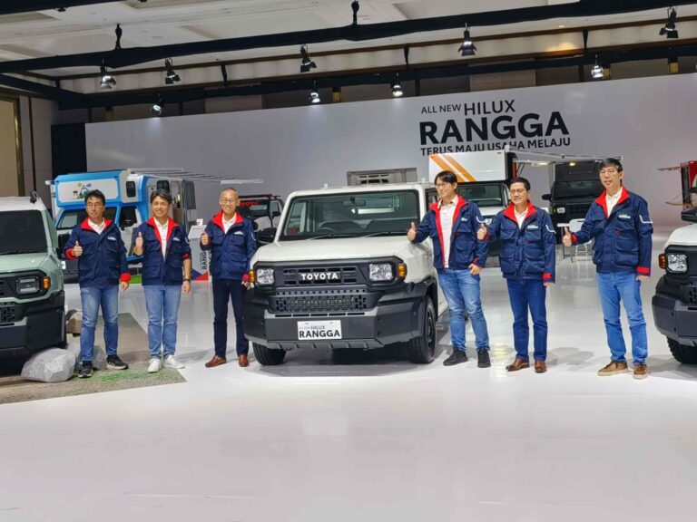 Perluas Lini Kendaraan Komersial, Toyota Hilux Rangga Resmi Hadir, Harga Mulai Rp188,7 Juta