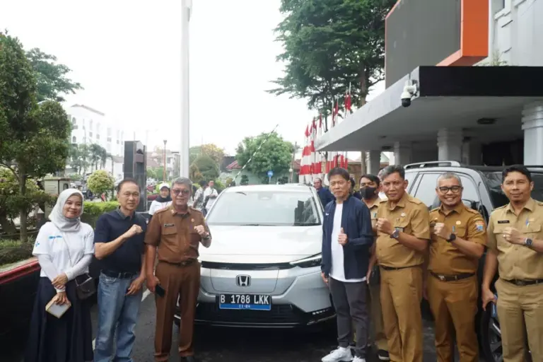 Rambah Daerah, Honda e:Technology City Tour Dimulai dengan Rute Kulu Kilir Palembang