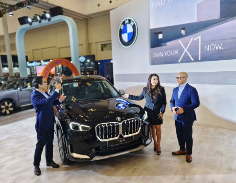 Debut BMW di GJAW 2024, Sajikan Inovasi Mobilitas Premium dengan Program Finansial Eksklusif