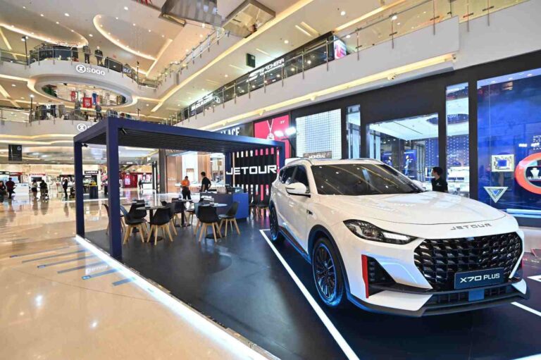 JETOUR “Year-end Exhibition” Meriahkan Akhir Tahun 2024, Hadir di Central Park Mall dengan Dua Produk Unggulan