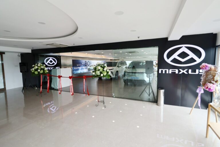 Indomobil Luncurkan Dealer Pertama Maxus, Perkuat Inovasi Otomotif Ramah Lingkungan