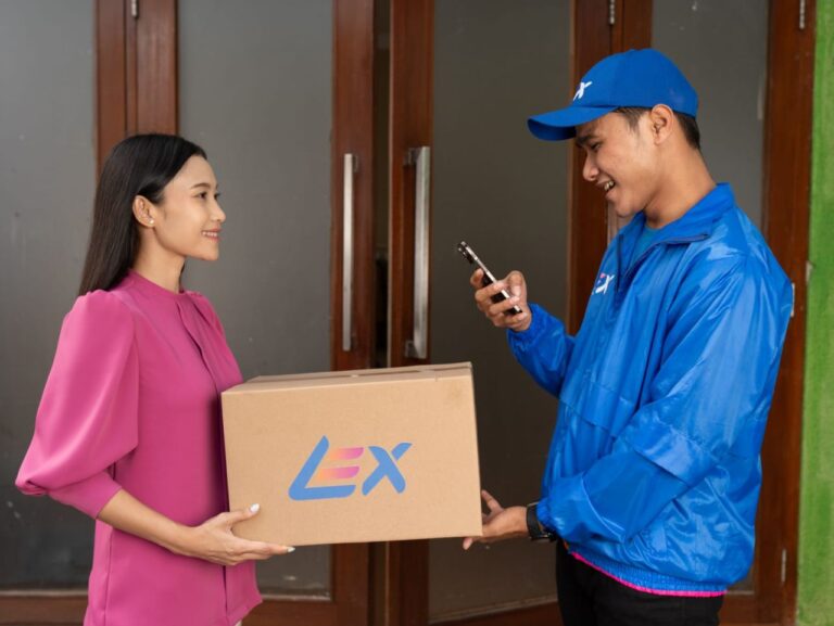 Momen Ramadan, Lazada Perkuat Kolaborasi dengan Mitra Logistik Lokal untuk Pastikan Akses Ekonomi Digital Inklusif