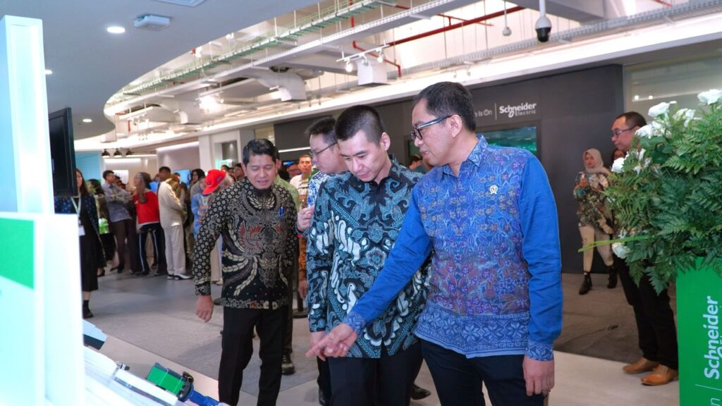 Schneider Electric Innovation Hub Jakarta 02b